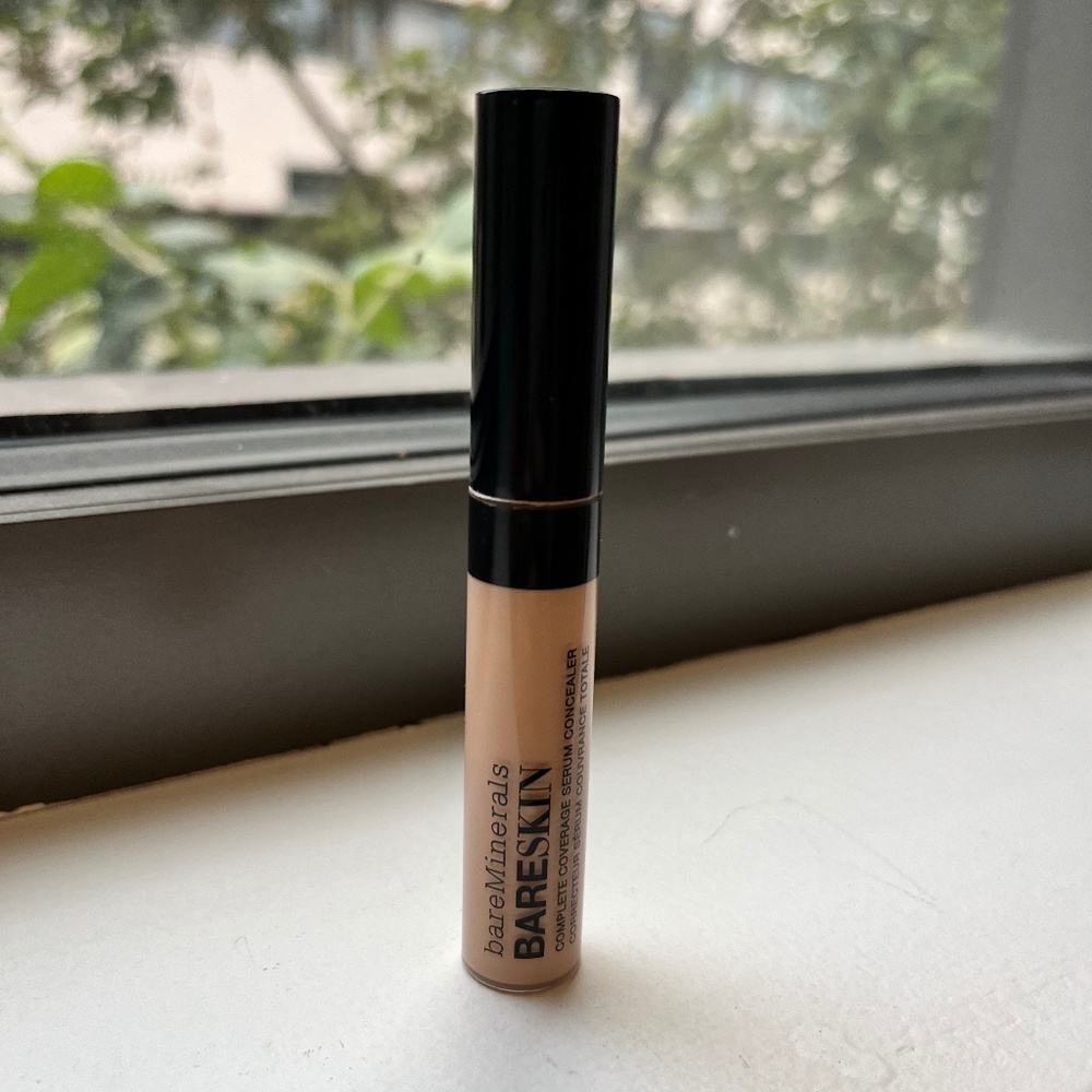 Bare Minerals Complete Coverage Serum Concealer
